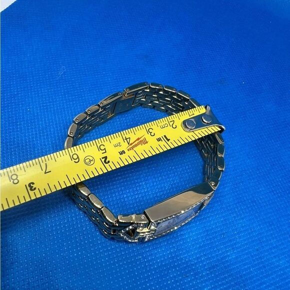 Gold Tone Rectangular  Watch Vintage elc230 main image 9